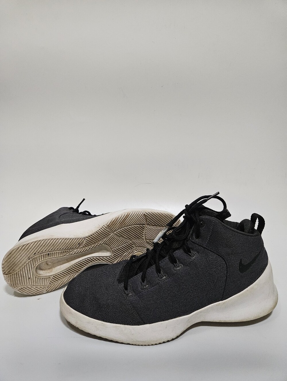 Nike Hyperfr3sh (759996-003) Men’s Athletic Basketball Shoes Size 10 Gray